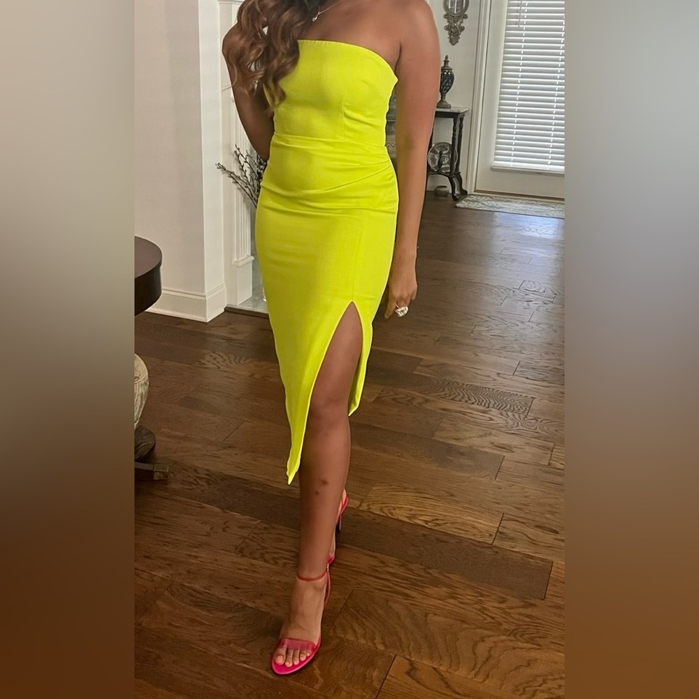 Cushnie Strapless Neon Yellow Dress
